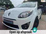 Renault Twingo 1.2-16V Night&Day Pano Elek-Pakket A-C, 839 kg, Gebruikt, 4 cilinders, 4 stoelen