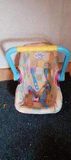 Baby born maxi cosy, Kinderen en Baby's, Speelgoed | Poppen, Ophalen, Gebruikt, Babypop