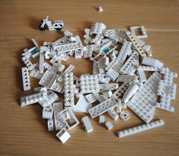 Lego diverse kleuren (stenen, banden, dieren etc.) - vintage beschikbaar voor biedingen