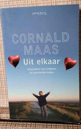 Cornald Maas - Uit elkaar, Boeken, Literatuur, Zo goed als nieuw, Nederland, Ophalen of Verzenden