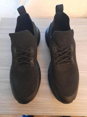 Boggi Willow Sneakers (44) beschikbaar voor biedingen