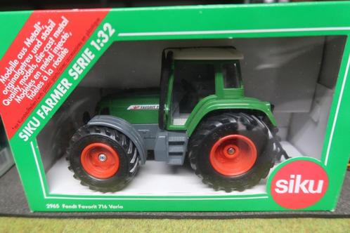 Siku Fendt Favorit 716 tractor, Hobby en Vrije tijd, Modelauto's | 1:32, Zo goed als nieuw, Tractor of Landbouw, SIKU, Ophalen of Verzenden