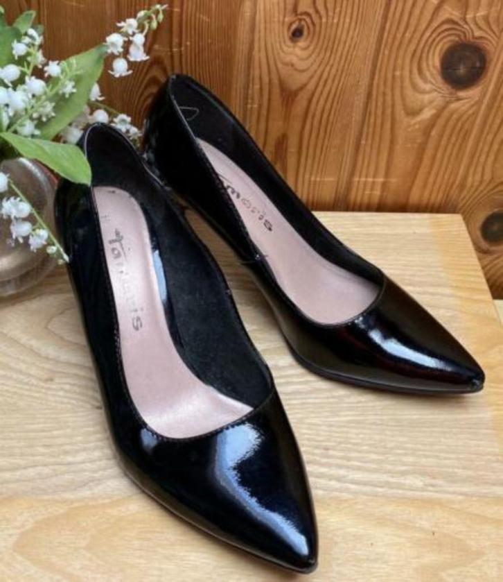 Tamaris schoenen maat 38 [DM], Kleding | Dames, Schoenen, Zo goed als nieuw, Schoenen met hoge hakken, Zwart, Ophalen of Verzenden