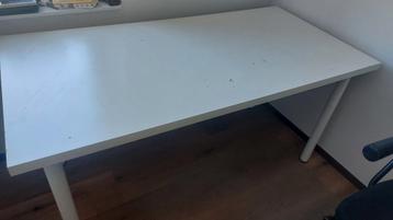 Bureau + bureaustoel 
