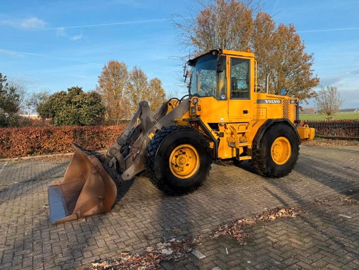 Volvo L70D wiellader, Zakelijke goederen, Machines en Bouw | Kranen en Graafmachines, Wiellader of Shovel, Ophalen