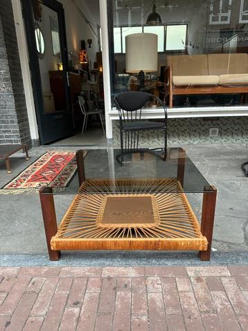 Midcentury salontafel, vintage design coffee table beschikbaar voor biedingen