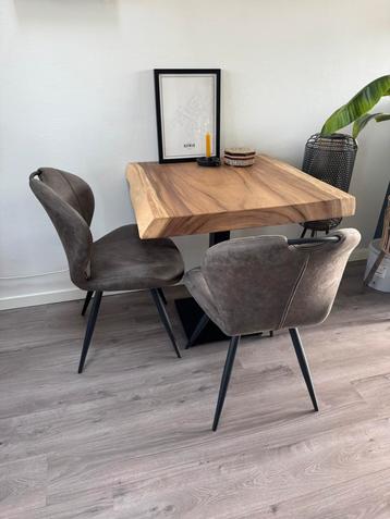 Eettafel | Massief Suarhout | Stalen onderstel beschikbaar voor biedingen