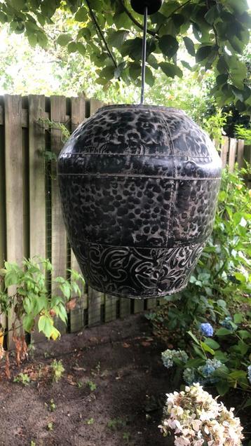 Metalen hanglamp, zwart, bewerkt beschikbaar voor biedingen