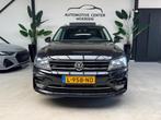 Volkswagen Tiguan 2.0 TSI 4Motion R-Line PANO VIRTUAL CAM, Stof, Gebruikt, 4 cilinders, 1984 cc
