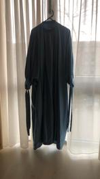 2 delig satijn kimono blauwgrijs Nieuw, Ophalen of Verzenden, Zo goed als nieuw, Overige typen
