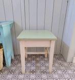 Prachtig! Brocante vintage kruk tafel Frans, Huis en Inrichting, Ophalen of Verzenden, Zo goed als nieuw, Minder dan 45 cm, Minder dan 55 cm