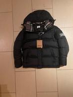 Burberry London Puffer - Nieuw met prijskaartje - Maat M, Kleding | Heren, Jassen | Winter, Ophalen of Verzenden, Nieuw, Maat 48/50 (M)
