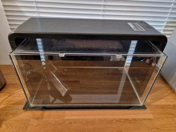 Superfish home 25 aquarium met flow 50 filter beschikbaar voor biedingen