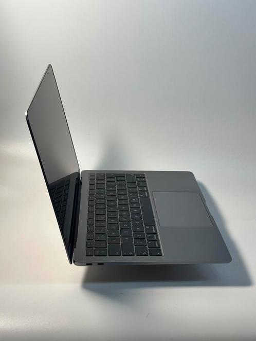 MacBook Air 13” M1 (2020) 8GB, 256gb SSD, Computers en Software, Apple Macbooks, Zo goed als nieuw, MacBook Air, 13 inch, 2 tot 3 Ghz