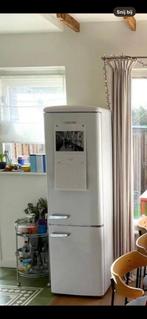 Witte design koelkast in goede staat, Ophalen, 200 liter of meer, 160 cm of meer, Zo goed als nieuw