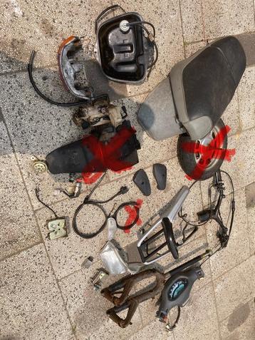 Dj kymco 50 yes en redefined  beschikbaar voor biedingen