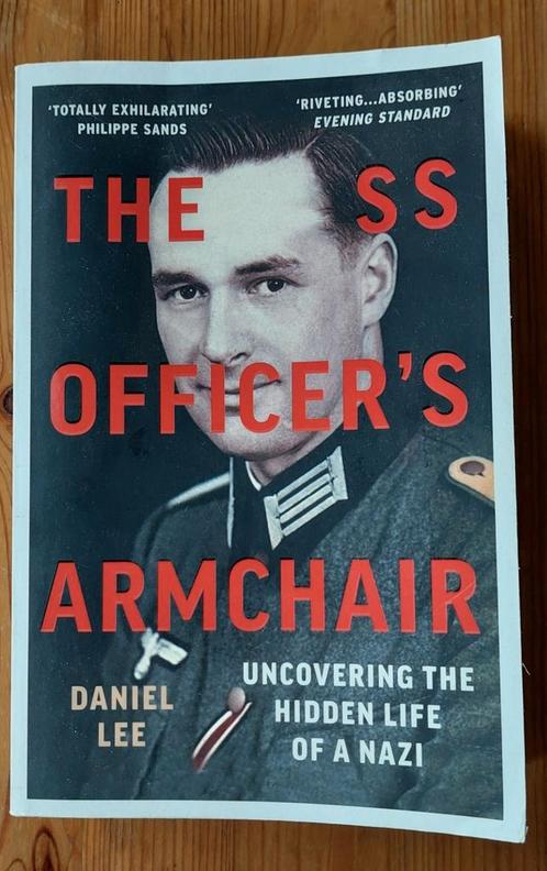 SS Officer's Armchair: In Search of a Hidden Life, D. Lee, Boeken, Oorlog en Militair, Zo goed als nieuw, Ophalen of Verzenden