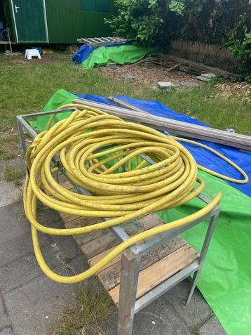 Dikke tuinslangen landbouw slangen beschikbaar voor biedingen