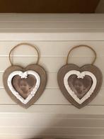 NIEUW!! 2 x fotolijst hart vorm vergrijsd hout, Ophalen of Verzenden, Nieuw