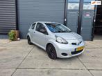 Toyota Aygo 1.0-12V Access Leuke Nette auto, Voorwielaandrijving, Stof, Gebruikt, Zwart