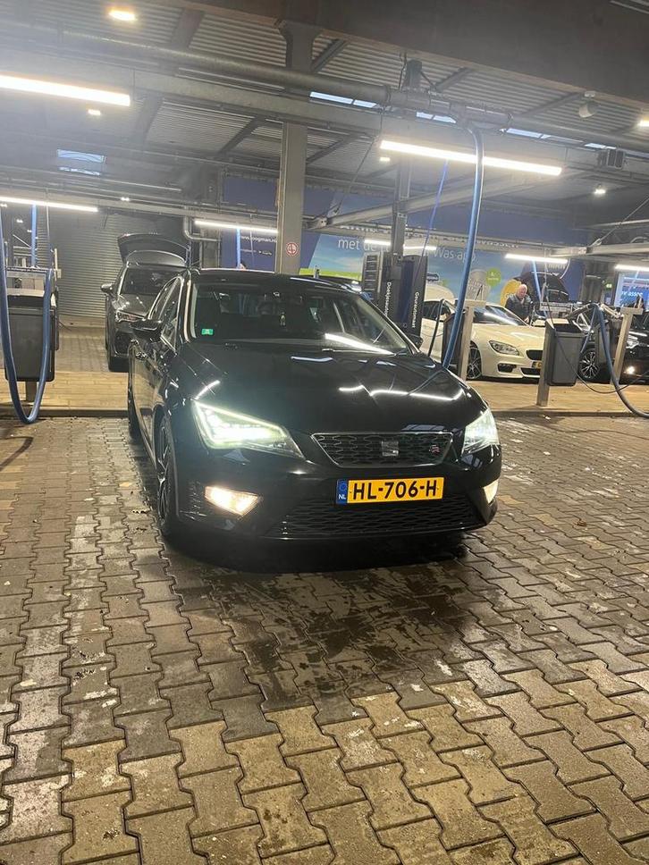 Seat Leon 1.4 TSI ACT 150PK, Auto's, Seat, Particulier, Leon, Achteruitrijcamera, Airbags, Airconditioning, Alarm, Apple Carplay
