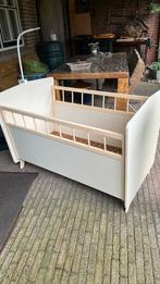 Babybedje., Antiek en Kunst, Antiek | Meubels | Bedden, Ophalen