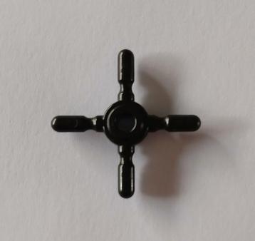 Stuurwiel piratenschip beschikbaar voor biedingen