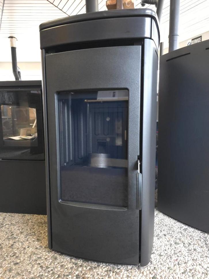 Yana Pelletkachel met Showroomkorting!, Huis en Inrichting, Kachels, Nieuw, Vrijstaand, Pelletkachel, Overige brandstoffen, Ophalen of Verzenden