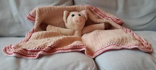 Woolytoons gehaakte knuffeldeken Veerle het varken, Hobby en Vrije tijd, Breien en Haken, Nieuw, Haken, Overige typen, Ophalen