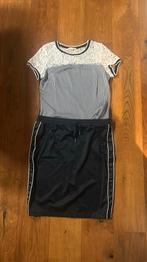 Setje rok met shirt. Donkerblauw/wit satijn kant maat l/xl, Kleding | Dames, Rokken, Ophalen of Verzenden, Zo goed als nieuw, Maat 42/44 (L)