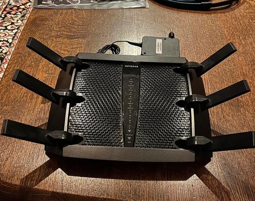 Netgear Nighthawk X6 AC3200 tri-band router R8000, Computers en Software, Routers en Modems, Zo goed als nieuw, Ophalen of Verzenden
