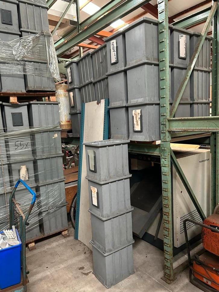 Stapelbakken - Stevig Kunststof, Doe-het-zelf en Verbouw, Kratten en Dozen, Gebruikt, Bak of Kist, Minder dan 50 cm, Minder dan 35 cm