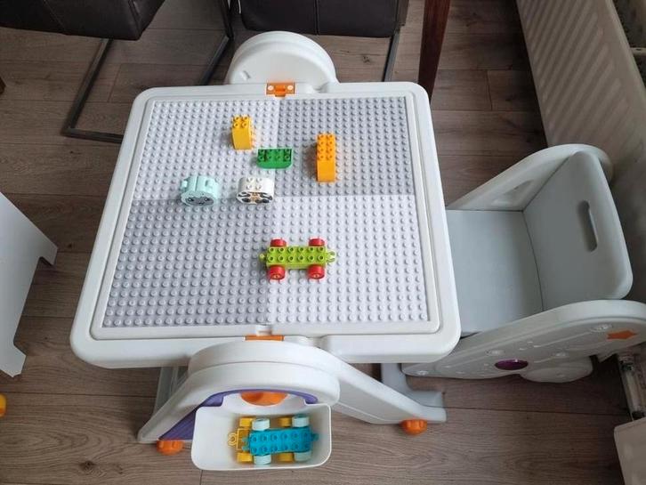 Duplo Speel- en Tekentafel met Stoel, Kinderen en Baby's, Speelgoed | Speeltafels, Zo goed als nieuw, Ophalen of Verzenden