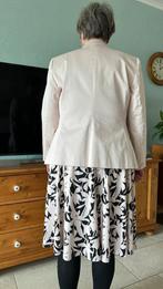 Jurkje met jasje - Moeder van de bruid, Beige, Maat 42/44 (L), Ophalen of Verzenden, Zo goed als nieuw