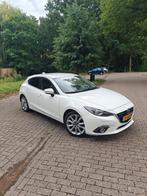 Mazda 3 Skyactive-g 120 pk 2013 Wit, Auto's, Mazda, Voorwielaandrijving, 1998 cc, Zwart, 4 cilinders