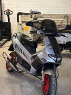 Gilera runner sp pro LC 70cc italkit sprinter brom vers, Fietsen en Brommers, Brommeronderdelen | Scooters, Ophalen, Zo goed als nieuw