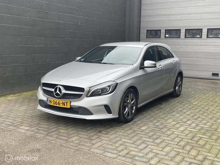 Mercedes A-klasse 180 Ambition | Facelift | Automaat | Deale, Auto's, Mercedes-Benz, Bedrijf, Te koop, A-Klasse, ABS, Achteruitrijcamera