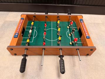 Mini Tafelvoetbal spel beschikbaar voor biedingen