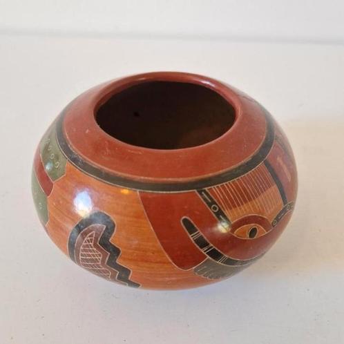 Terracotta vaas zuid amerikaan Nicaragua vintage vaas, Antiek en Kunst, Antiek | Vazen, Ophalen of Verzenden