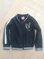 Leuk zwart jasje met opdruk van Little Miss Juliette mt 122, Little Miss Juliette, Meisje, Ophalen of Verzenden, Zo goed als nieuw