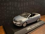 Opel astra Twintop (zeldzaam) van Minichamps., Hobby en Vrije tijd, Modelauto's | 1:43, Ophalen of Verzenden, Nieuw, Auto, MiniChamps