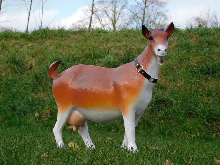 Beeld Geit - 55 cm - Polystone, Tuin en Terras, Tuinbeelden, Nieuw, Dierenbeeld, Kunststof, Ophalen of Verzenden