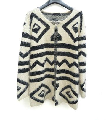 Miss LOONA: super zacht gebreid vest met aztec patroon beschikbaar voor biedingen