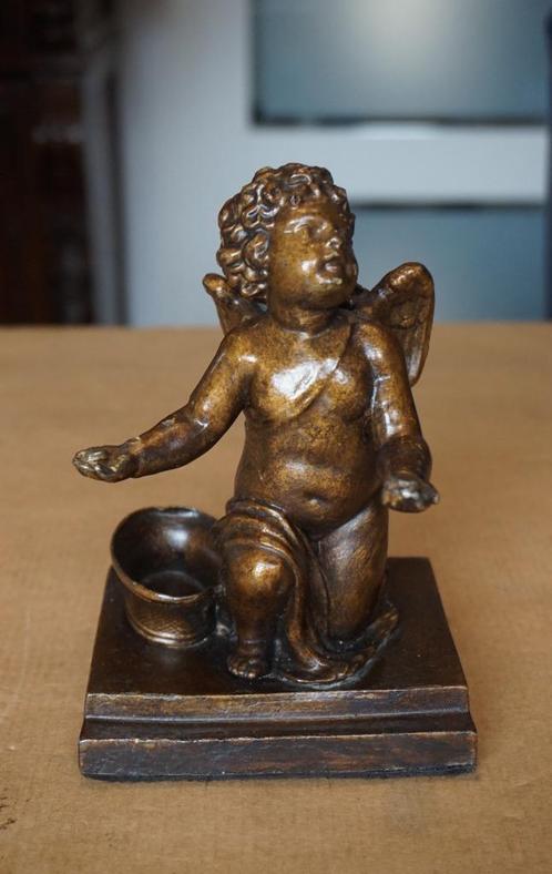 Beeld Engeltje van zwaar materiaal, Antiek en Kunst, Kunst | Beelden en Houtsnijwerken, Verzenden