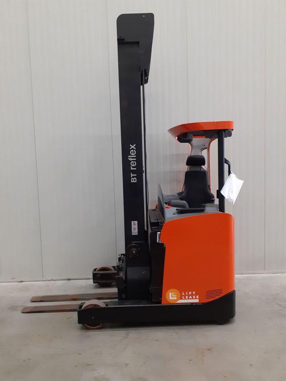 BT RRE160H, Zakelijke goederen, Machines en Bouw | Heftrucks en Intern transport, Reachtruck, Elektrisch, 1000 tot 2000 kg