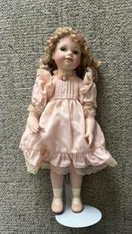 Schattig porseleinen popje, Ophalen, Gebruikt, Pop