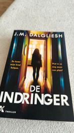 De indringer van J.M. Dalgliesh, Ophalen of Verzenden, Zo goed als nieuw