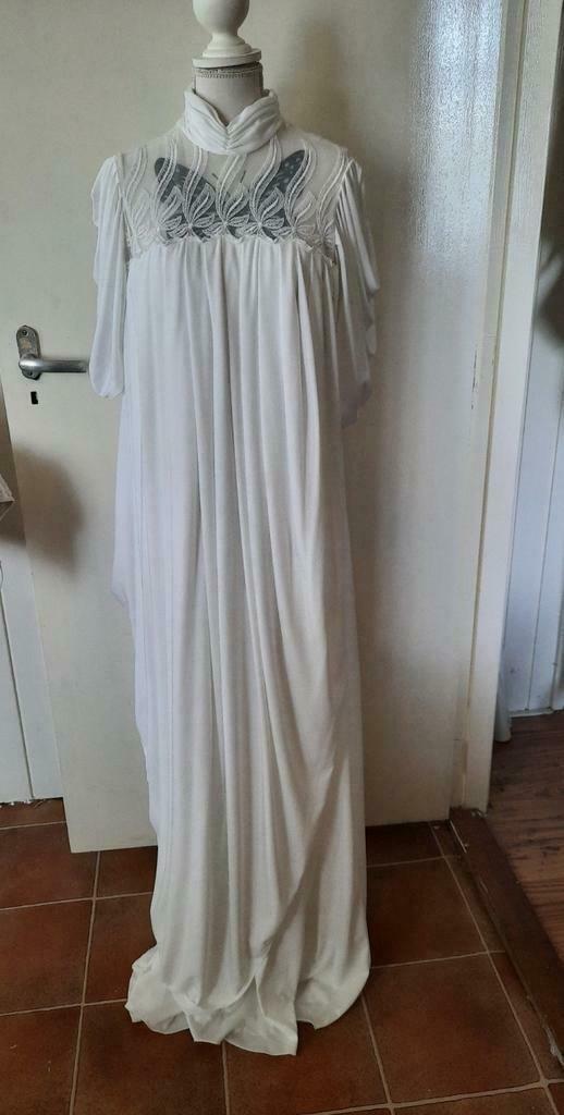 Witte Griekse bruidsjapon, maat 40, Kleding | Dames, Trouwkleding en Trouwaccessoires, Zo goed als nieuw, Schoenen, Wit, Ophalen of Verzenden