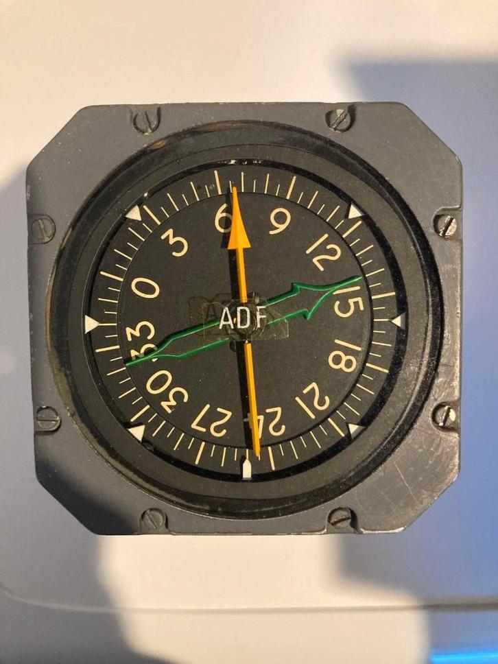Vintage KLM Vliegtuig ADF (Direction Finder) Luchtvaart, Verzamelen, Luchtvaart en Vliegtuigspotten, Gebruikt, Overige typen, Ophalen of Verzenden