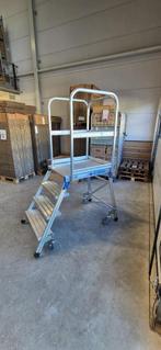 Verrijdbare platformtrap Zarges aluminium enkel 4 treden, Ophalen